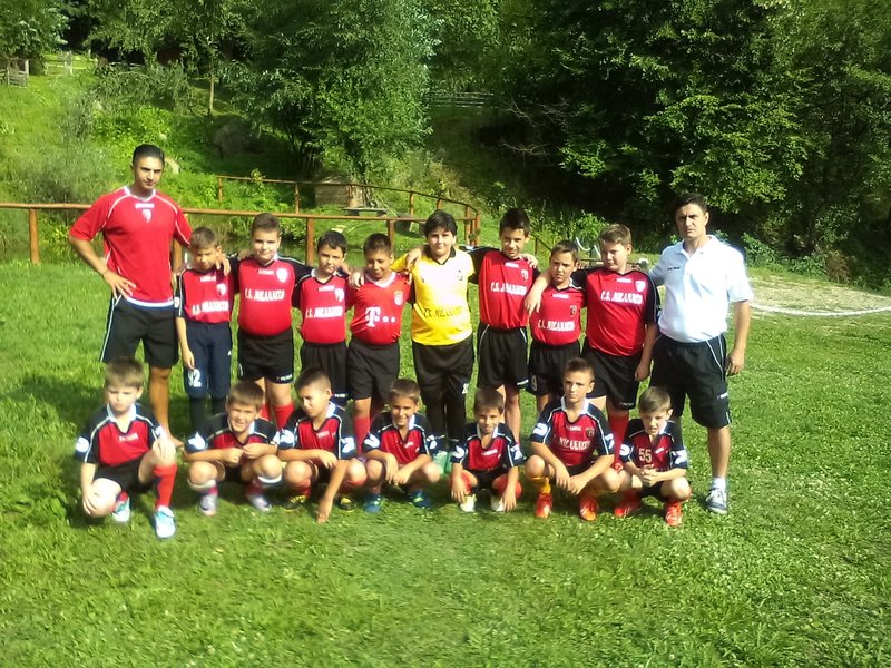 Clubul Sportiv Milanneto - Fotbal